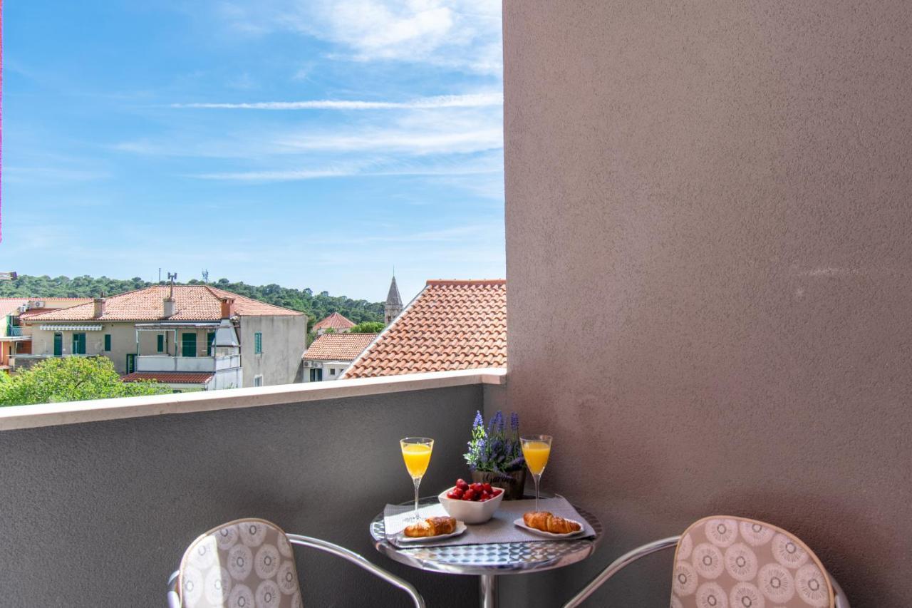 Apartmani Lavanda Centar Макарска Екстериор снимка