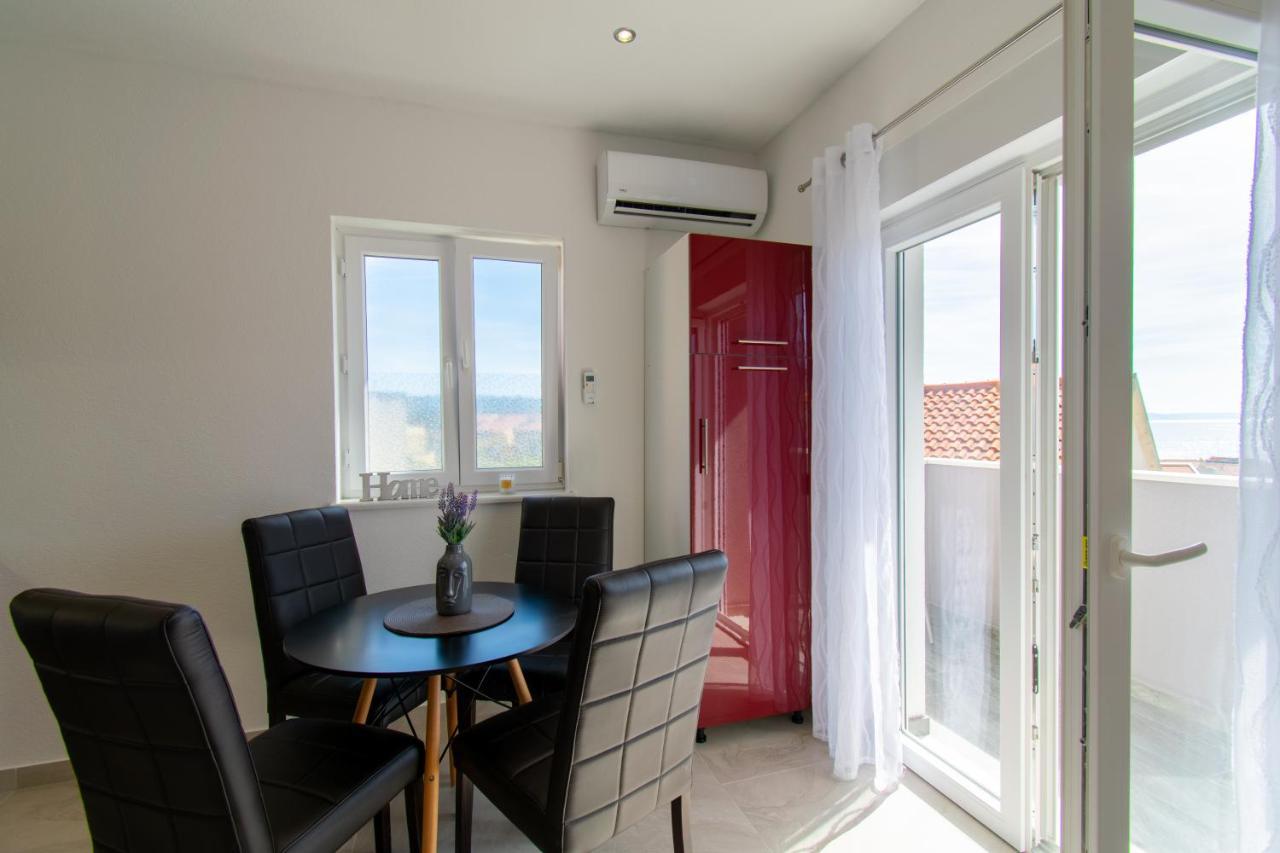 Apartmani Lavanda Centar Макарска Екстериор снимка