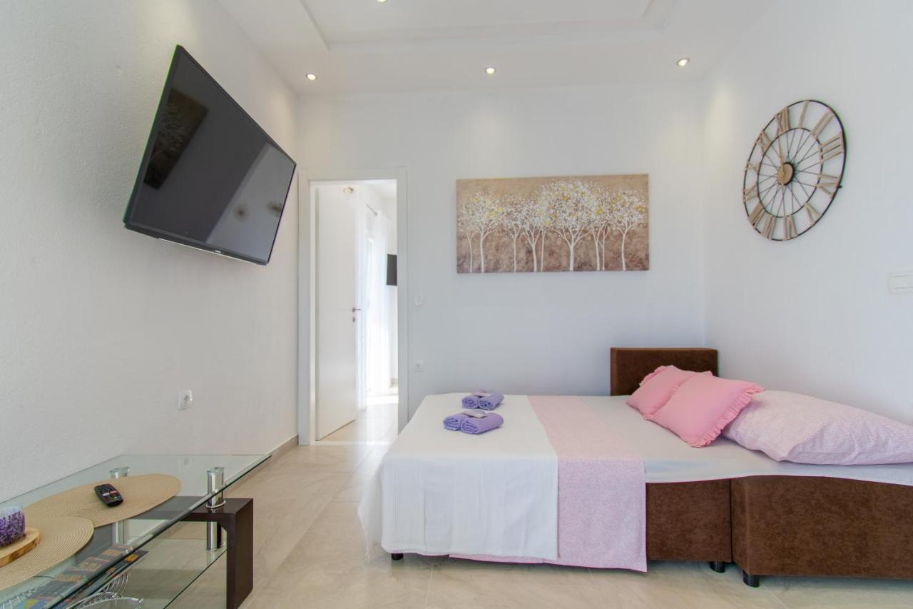 Apartmani Lavanda Centar Макарска Екстериор снимка