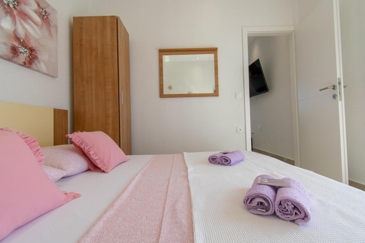 Apartmani Lavanda Centar Макарска Екстериор снимка