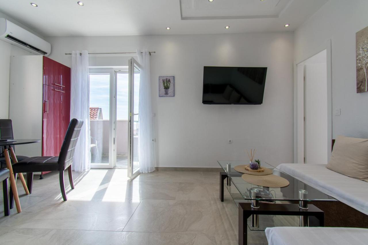 Apartmani Lavanda Centar Макарска Екстериор снимка