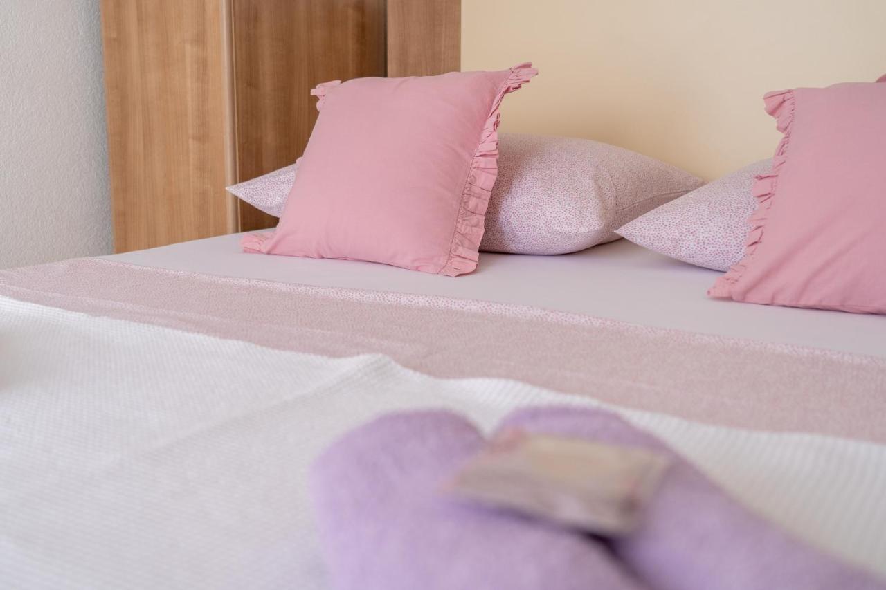 Apartmani Lavanda Centar Макарска Екстериор снимка