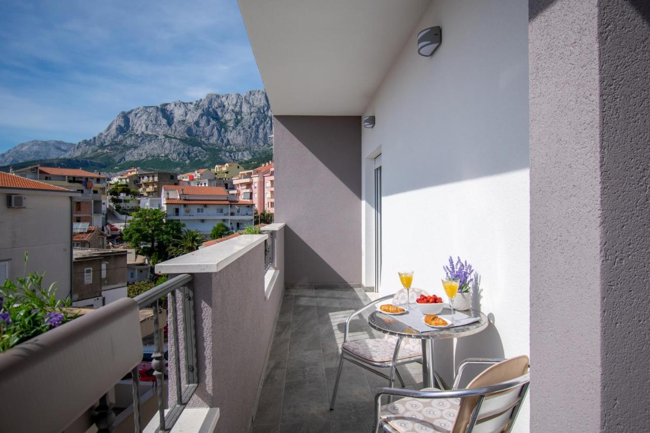 Apartmani Lavanda Centar Макарска Екстериор снимка