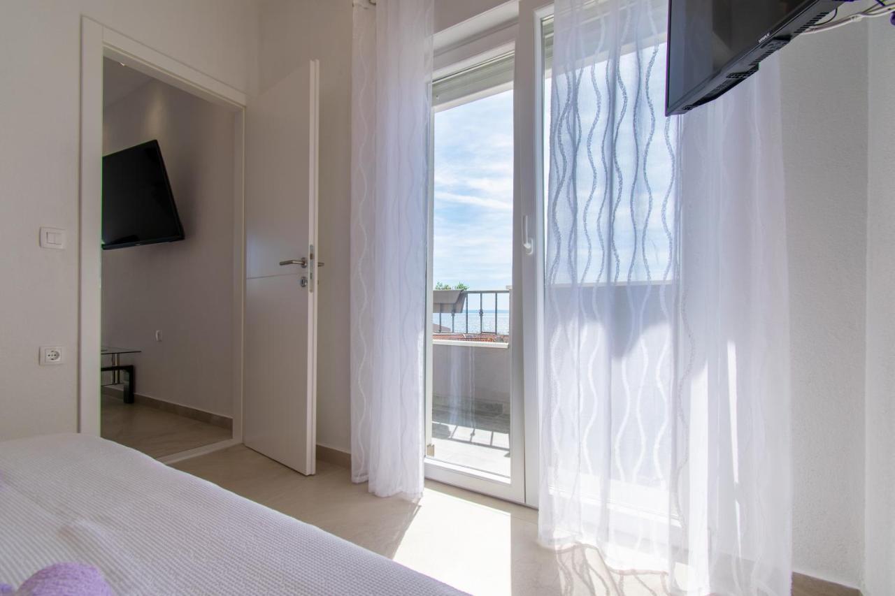 Apartmani Lavanda Centar Макарска Екстериор снимка