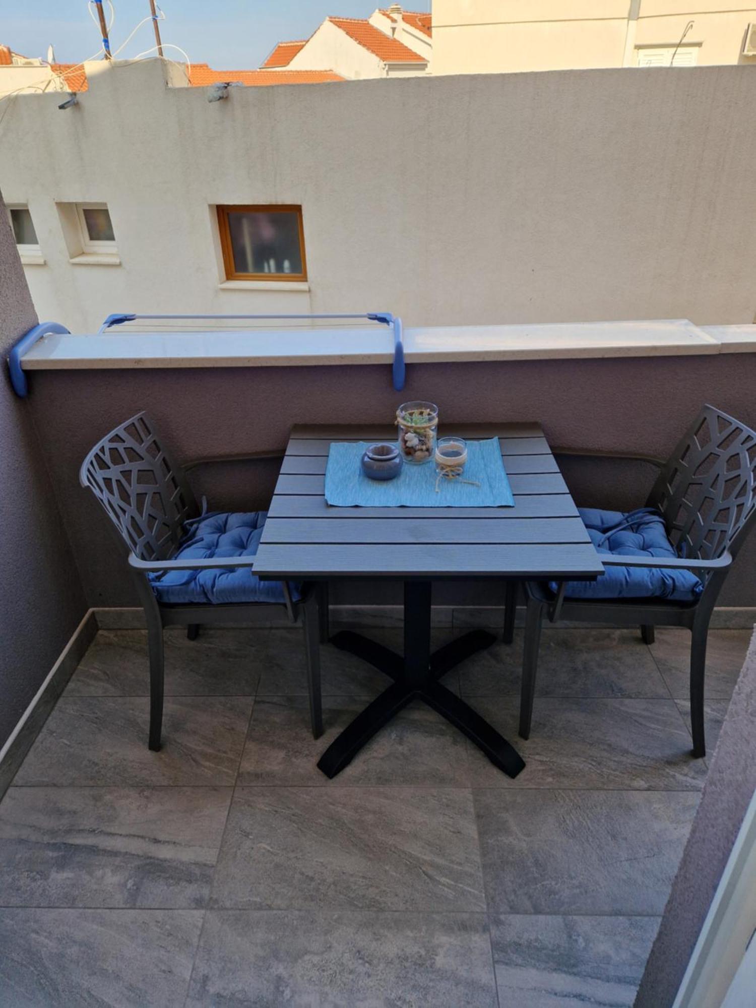 Apartmani Lavanda Centar Макарска Екстериор снимка
