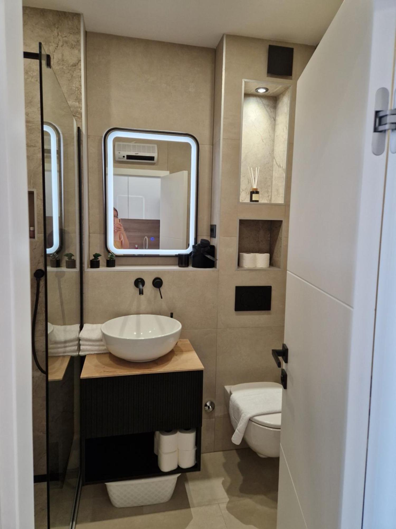 Apartmani Lavanda Centar Макарска Екстериор снимка