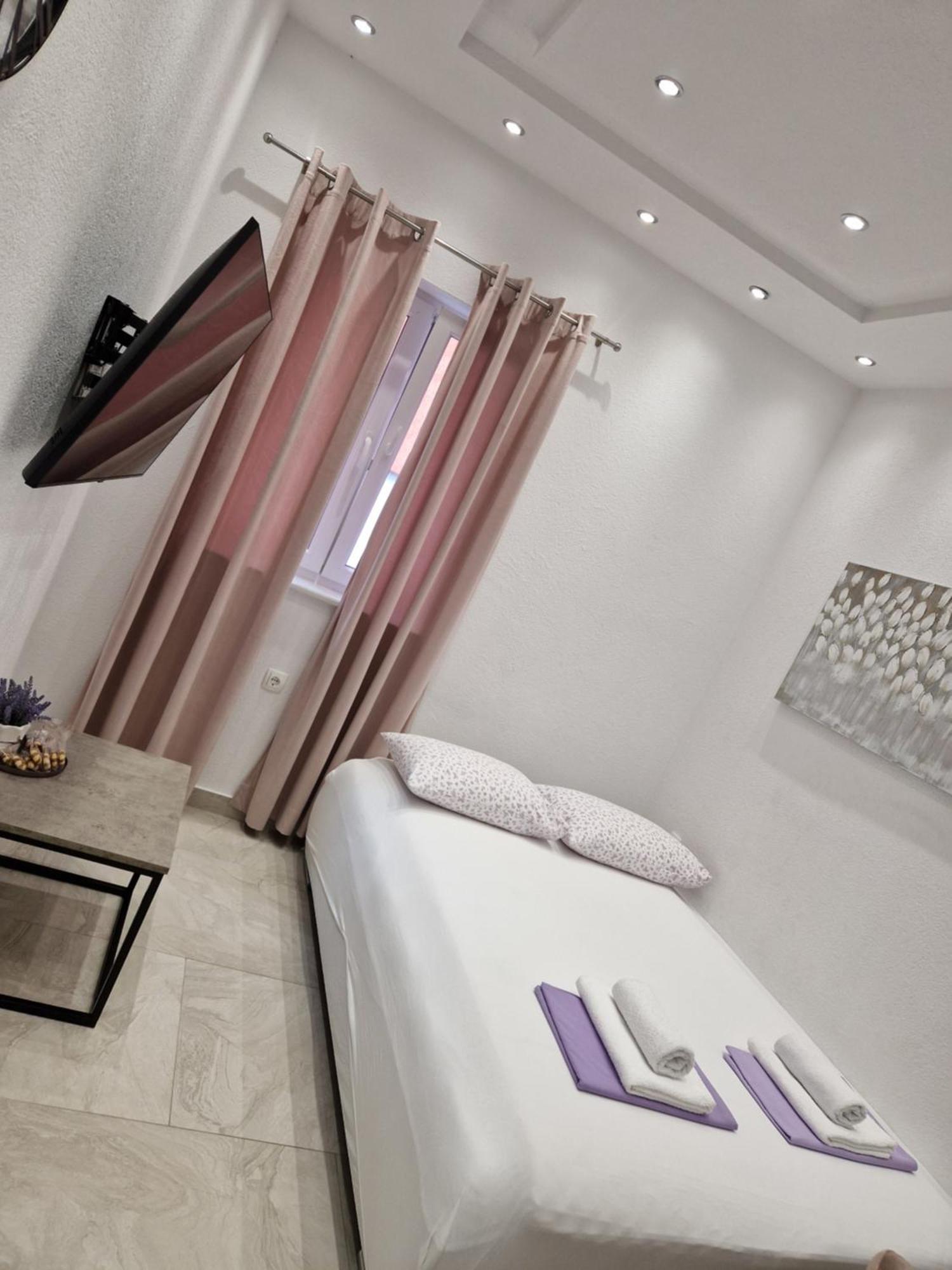 Apartmani Lavanda Centar Макарска Екстериор снимка